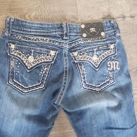 Miss Me Jeans - Picture 2 of 7